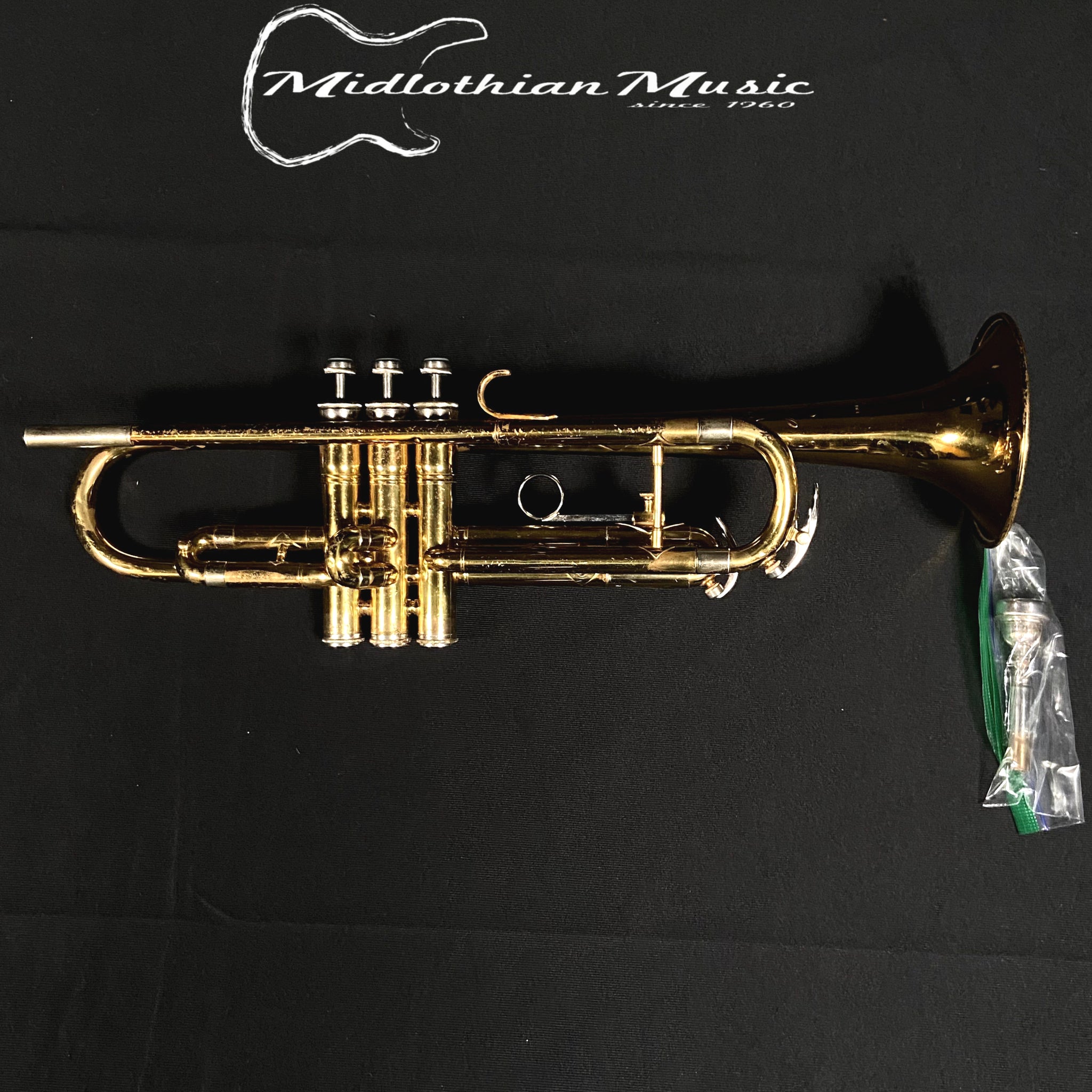 Vintage Cleveland 600 Trumpet & Case #305137 - Pre-Owned