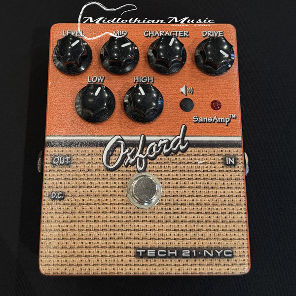 Guitar effects pedal with 'Oxford' branding on a black background