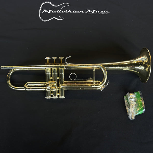 Bach - TR300 Pre-Owned Trumpet w/Bach 7C Mtpc. - Good! #A35077