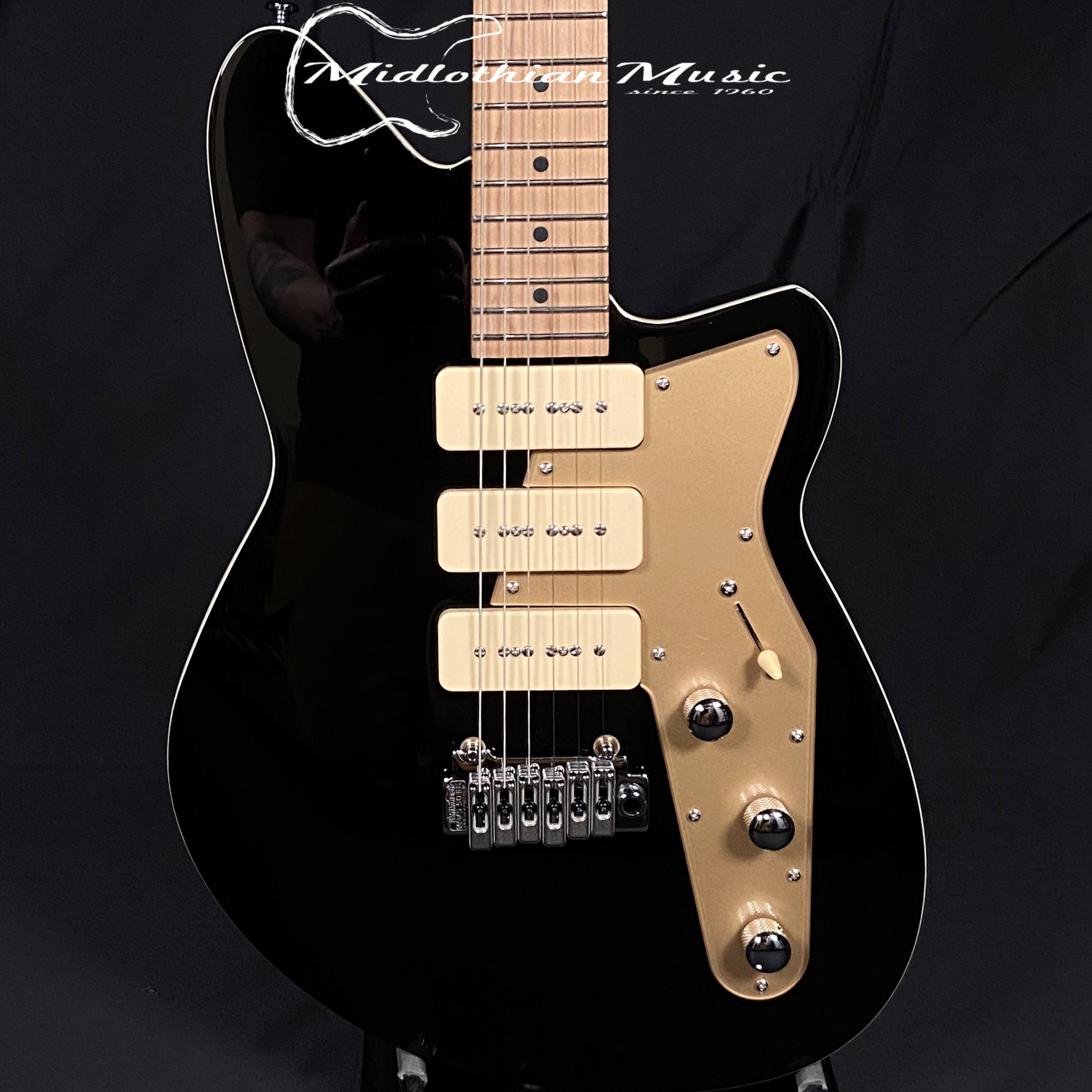 2_4111f79e-ebd1-4e2a-a2bb-