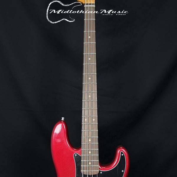 Fender Nate Mendel P Bass - Candy Apple Red Gloss