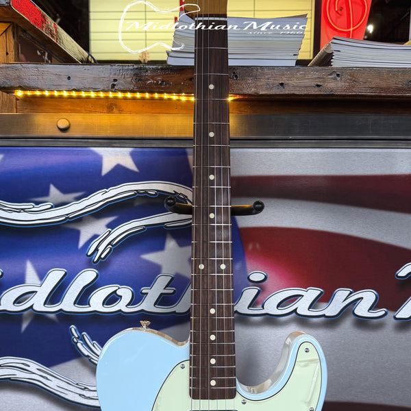 Fender - Vintera II 60s Telecaster - w/Fender Gig Bag - Sonic Blue Gloss Finish USED