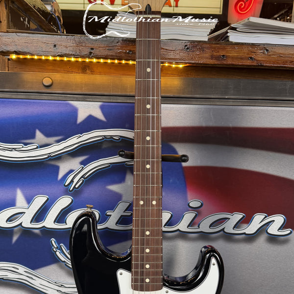 Fender 1999 MIM Stratocaster - Black Gloss Finish w/SKB Case USED