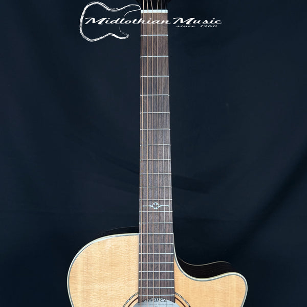 Alvarez AG70ce - Artist Grand Auditorium Acoustic/Electric Guitar - Natural Gloss Finish