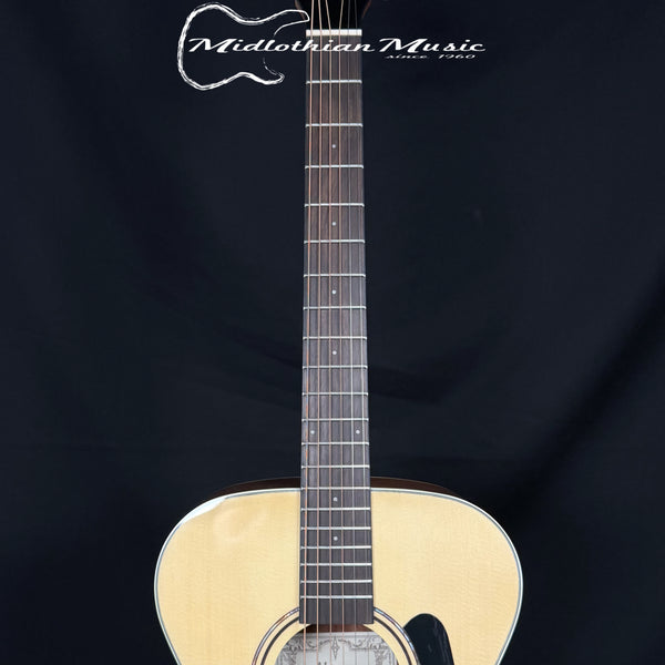 Alvarez - RF26 - OM/Folk Acoustic Guitar - Natural Gloss Finish w/Gig Bag