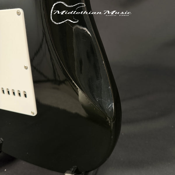 Non-Branded Strat Style Body w/Electronics USED