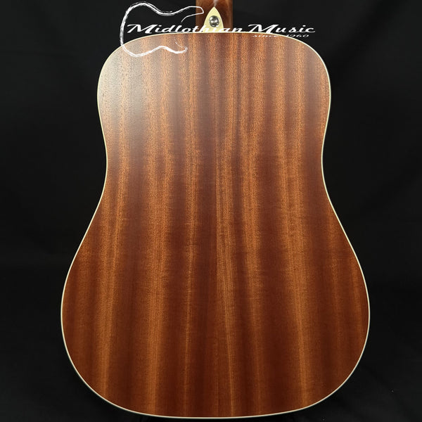 Alvarez - RD26SB Dreadnought Acoustic Guitar - Sunburst Gloss Finish w/Gig Bag