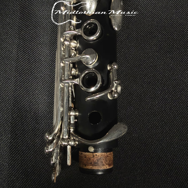 Vito 7214 Composite Pre-Owned Bb Clarinet #A01669 - Very Good Condition!